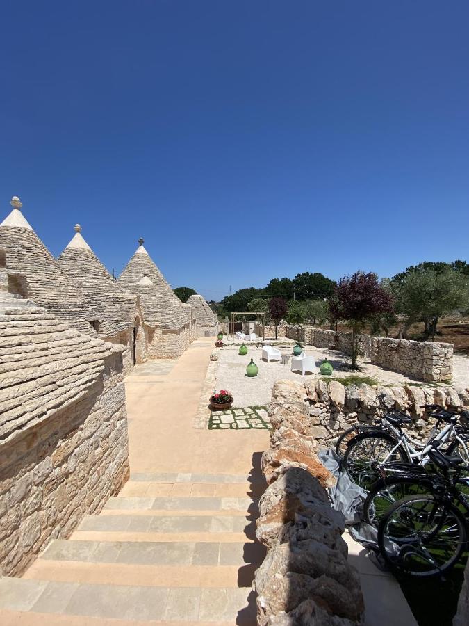 I Trulli Del Fauno Hotell Alberobello Exteriör bild